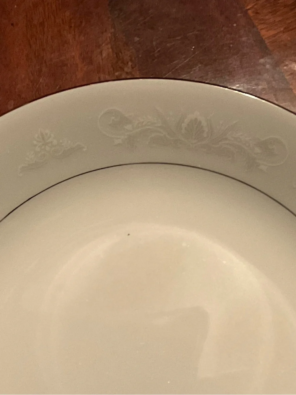 Classic White Porcelain Lidded Butter Dish - Elegant Table Serving Piece
